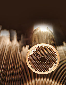 Dynamically Controllable Photonic Crystals