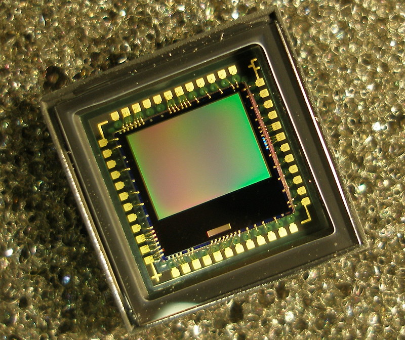 HIgh-Speed, Low-Power Electro-Optic Switch